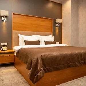 4* فندق Midtown